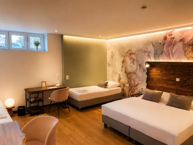 غرفة رباعية، Hotel Wiesengrund 2/4