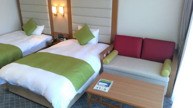 غرفة سوبيريور بسريرين منفصلين مع أريكة، Satsuma Resort Hotel 1/3