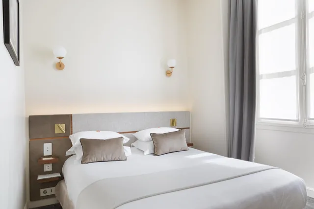 غرفة صغيرة مزدوجة، Hotel Verneuil 2/9