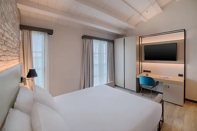 Premium, Double Bed, Lagoon View، Nh Collection Venezia Murano Villa 3/7