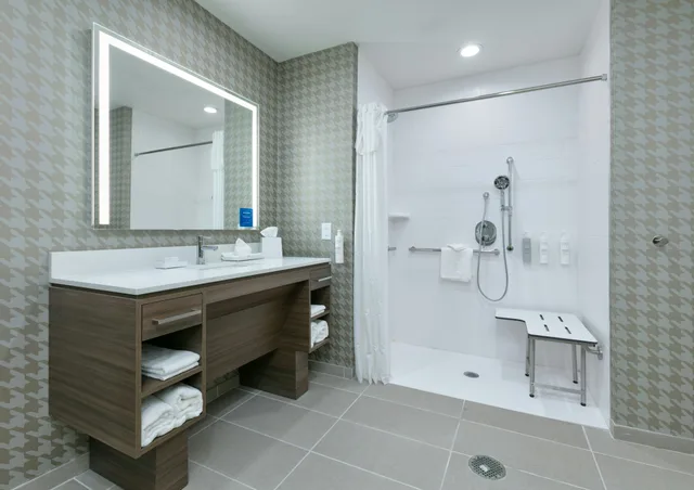 Suite, King Bed, Accessible, Home2 Suites by Hilton El Campo 2/2