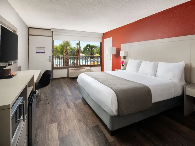 Garden, King Bed، Wyndham I-Drive Avanti Resort & Conference Center 4/10