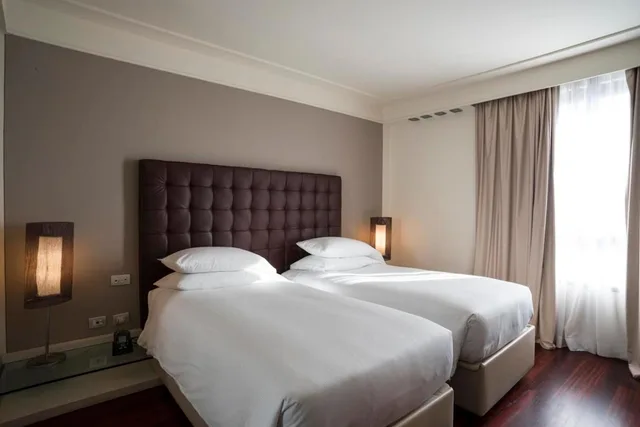 غرفة بسرير فردي بإطلالة على المدينة، DoubleTree by Hilton Florence Metropole 5/8