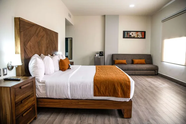 جناح بسرير كينج، Comfort Inn Irapuato, GUA 2/5
