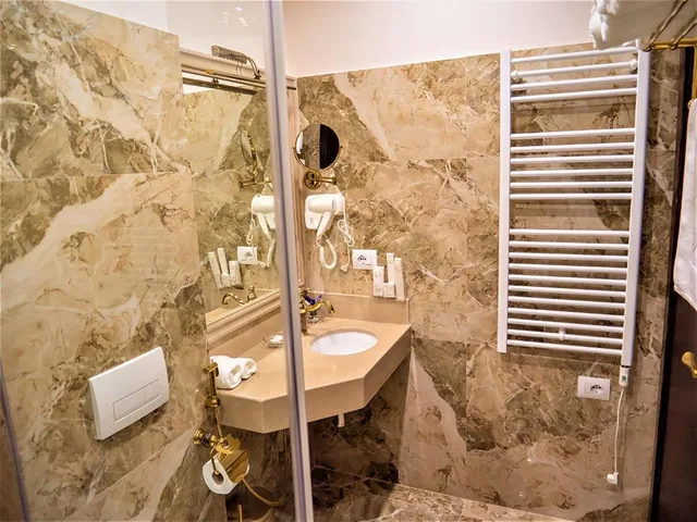 غرفة بسرير مزدوج بشرفة، Hotel Boka 6/7