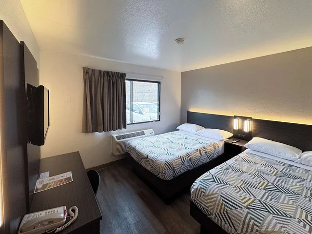 غرفة ديلوكس بسريرين مزدوجين، Motel6 Glenview, IL - Chicago North 4/8