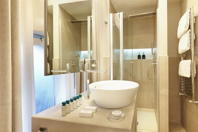 جناح جونيور بسرير كينج مع أريكة، Terrace Pantheon Relais 8/9