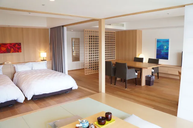 Japanese Western, Twin Beds, 2 Futon Beds, Ocean View, Royal Floor، Shiraraso Grand Hotel 1/10