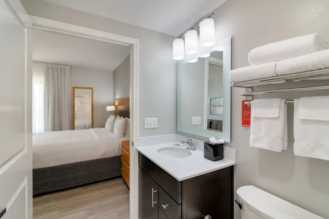 استوديو بسرير كينج مع أريكة لذوي الإعاقة، TOWNEPLACE SUITES DALLAS MCKINNEY 10/10