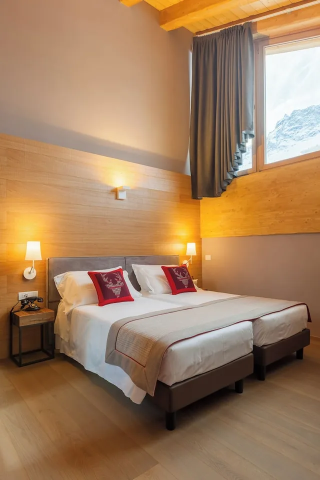 2 Bedrooms, Master, Executive, Suite, Twin Beds, Queen Bed, Sofa، Hotel Excelsior Planet 1/10