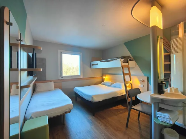 Room, Triple, Multiple Beds، Ibis Budget Rodez 10/10