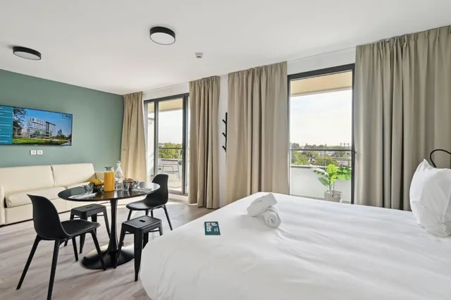 غرفة قياسية، All Suites Appart Hotel Paris Ouest Colombes 1/2