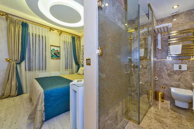 Economy, Double Bed, The Million Stone Hotel 2/2