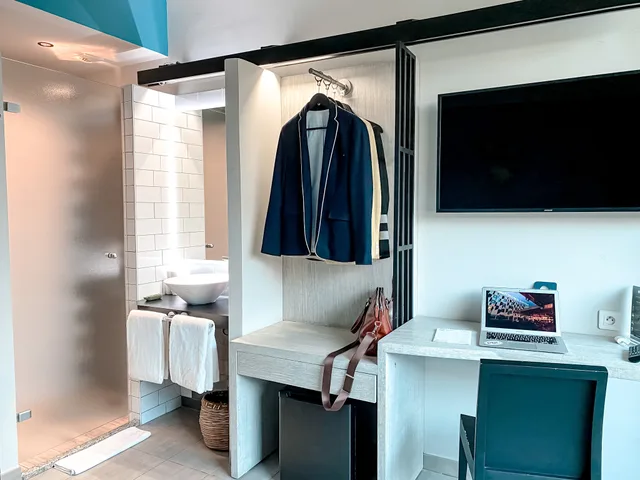 غرفة قياسية بسرير كوين، Hotel Onomo Abidjan Airport 3/3