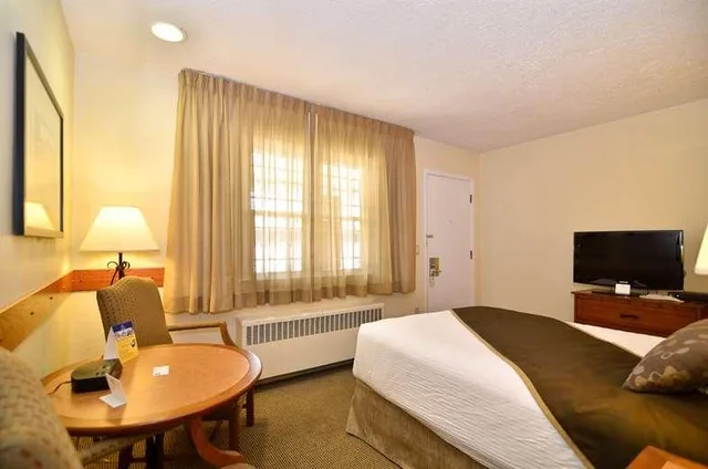 جناح بغرفة نوم واحدة، Best Western Pioneer 3/4