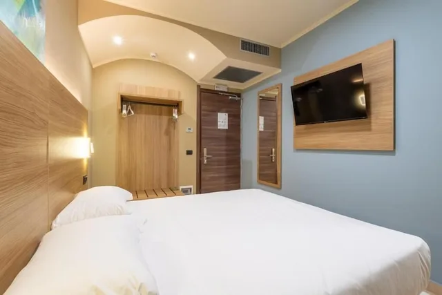 غرفة قياسية بسرير كوين، Wyndham Garden Conegliano 1/5