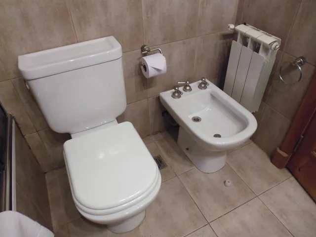 غرفة سوبيريور بسرير كوين، VILLA BRESCIA HOTEL 7/8