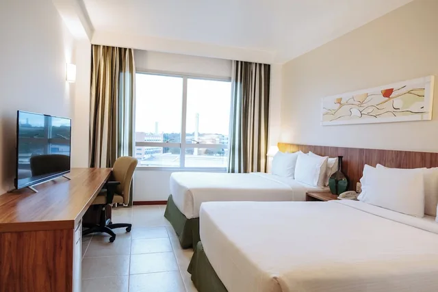 غرفة قياسية بسريرين مزدوجين، Holiday Inn Manaus 1/8