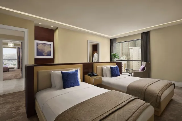 Grand, Premier, Suite, King Bed, Partial Kaaba View، فندق كونراد مكة(Conrad Jabal Omar Makkah) 3/10