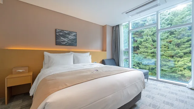 Signature, Forest, Suite, 2 King Beds, Single Bed، Naksan Beach Hotel 1/6