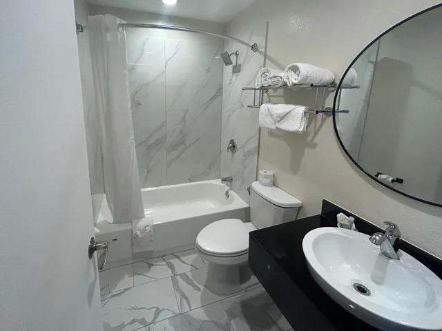 جناح بسرير كوين، Studio6 Suites Cameron Park, CA - Folsom 8/10