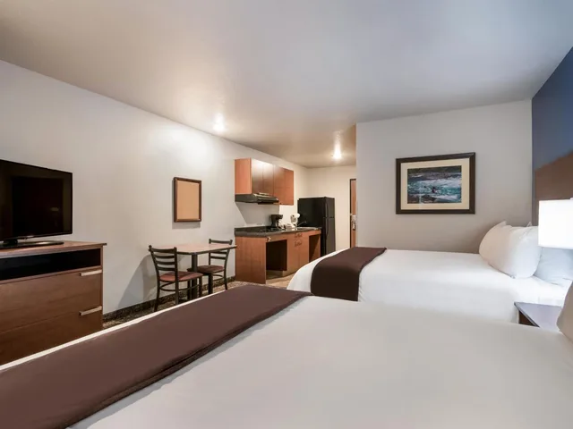 غرفة قياسية بسرير مزدوج، My Place Hotel-Cheyenne 3/10