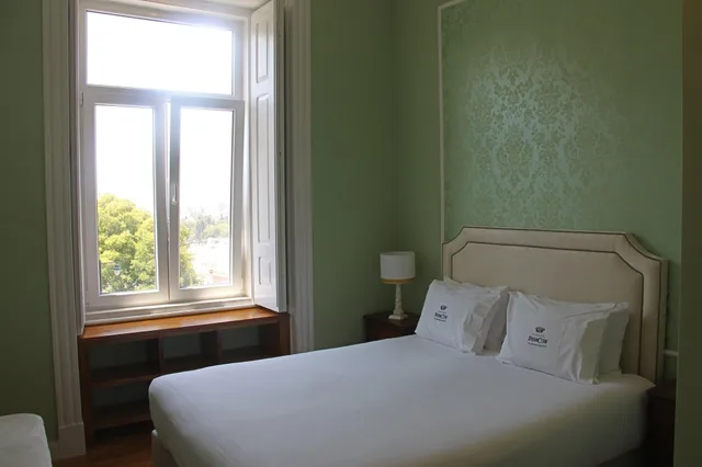 غرفة بسرير كوين، Casa do Principe 6/10