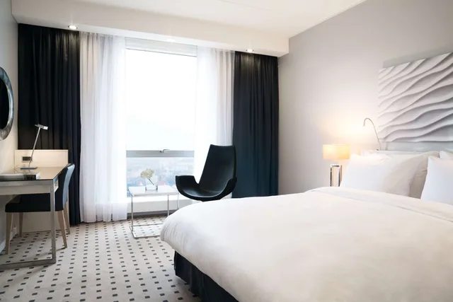 غرفة سوبيريور بانورامية بسرير كوين بإطلالة، Radisson Blu Scandinavia Copenhagen 1/10