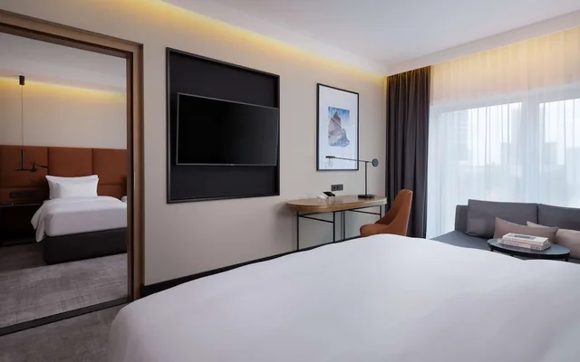 Collection, Twin Beds، Radisson Collection Hotel Warsaw 1/7