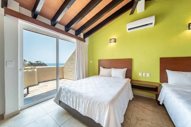 2 Bedrooms, Apartment, Villas Coral Huatulco 2/8