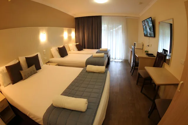 غرفة عائلية، Sleepy Hill Motor Inn 1/2