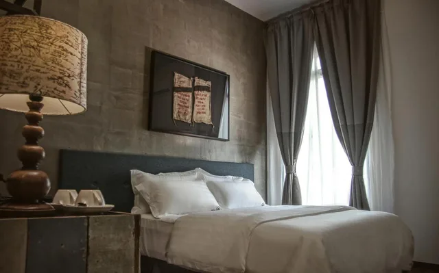 Superior, Queen Bed, No Window، Merton Hotel Ipoh 2/2