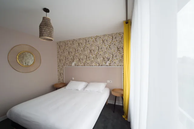 غرفة كومفورت بسرير كوين، Hotel the Originals Roscoff Armen Le Triton 4/10