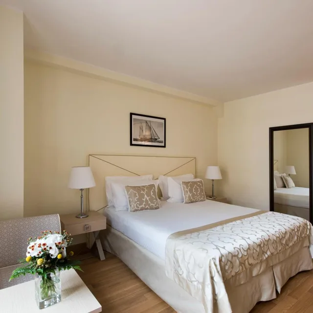 غرفة كلاسيكية بسرير مزدوج أو سريرين منفصلين، Grand Hotel Portovenere 5/10
