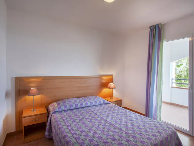 3 Rooms, Apartment, Double and Twin Beds, Trundle Bed, Sea View، Residence Sognu Di Rena 1/7