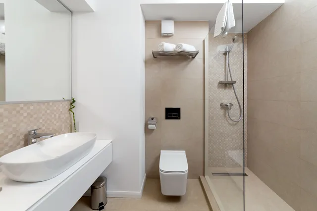غرفة قياسية بسرير كينج بشرفة، Athina Suites Hotel 6/7