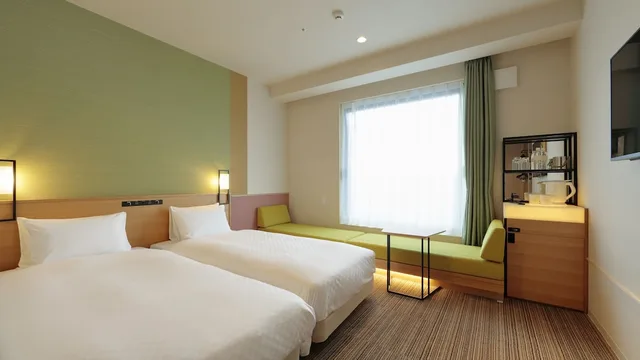 غرفة بسريرين منفصلين، Candeo Hotels Osaka Kishibe 1/3