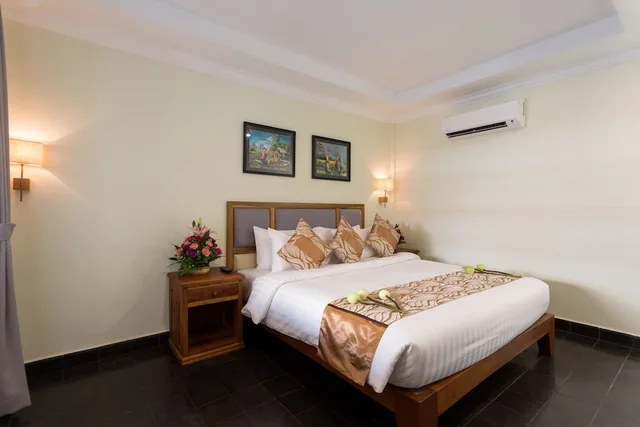 Deluxe, Double Bed, Pool View, Grand Bayon Siem Reap Hotel 3/7