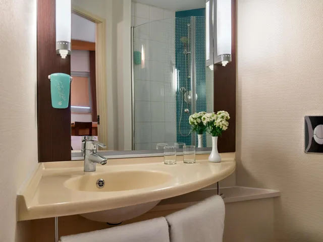 غرفة قياسية بسرير كوين، Ibis Gaziantep 5/7