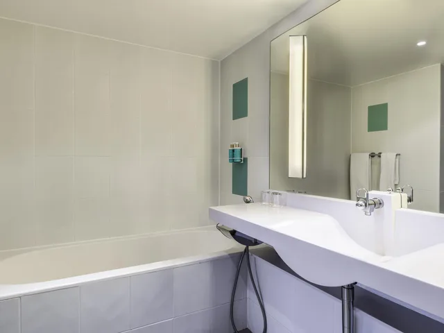 جناح بسرير كينج، Novotel London Paddington 7/8