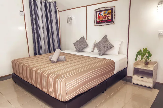 شاليه بسرير كوين، Sandy Beach Resort Langkawi 1/1