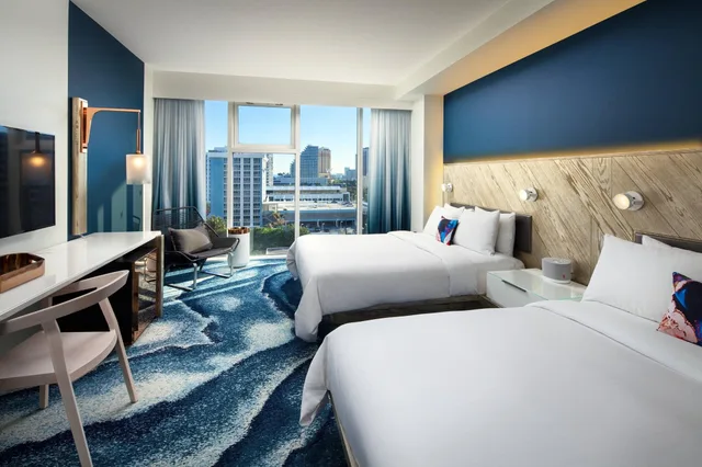Deluxe, Quadruple, Accessible, W Fort Lauderdale 2/2