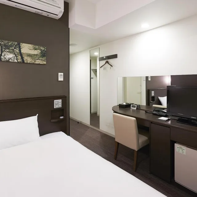 Room, Single, Smoking, Sotetsu Fresa Inn Chiba Kashiwa 6/10