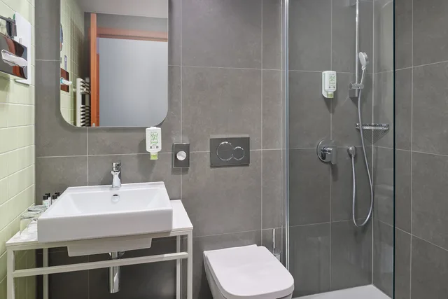 Superior Double Room with Extra Bed، Island Hotel Istra 2/3