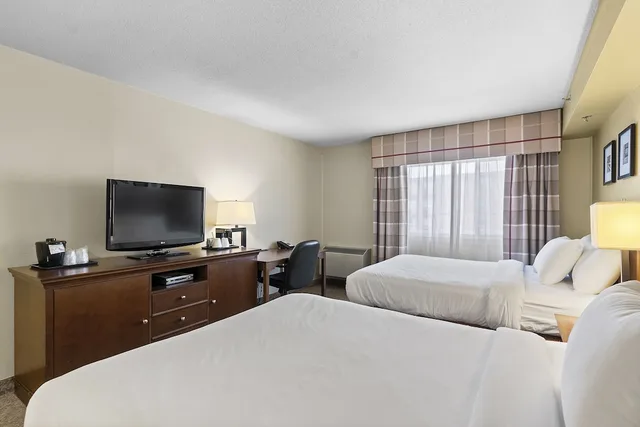 غرفة ديلوكس بسريرين كوين، Travelodge Suites by Wyndham Regina / Eastgate Bay 5/8