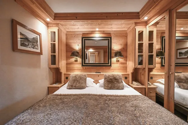 غرفة كلاسيكية بإطلالة على الجبل بمنطقة جلوس، Hôtel Tsanteleina 4/9