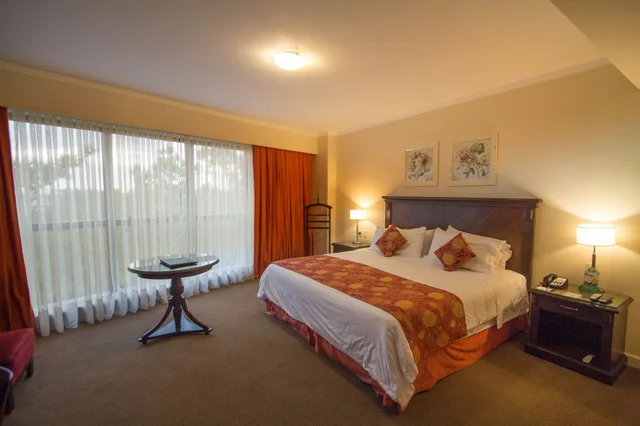 غرفة جونيور بسرير كينج، Hotel Casino Acaray 3/8