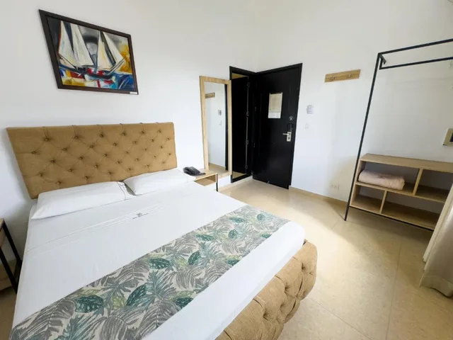 غرفة سوبيريور بسرير مزدوج، Hotel Central Plaza 1/4