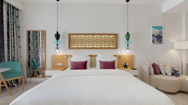 غرفة غراند سوبيريور بسرير كينج، The Chedi Lustica Bay Hotel 4/10