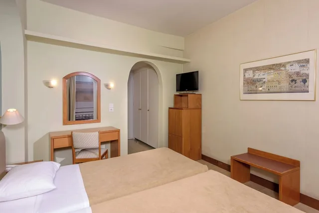 غرفة قياسية بسريرين منفصلين، Zeus Hotels El Greco Heraklion 3/9